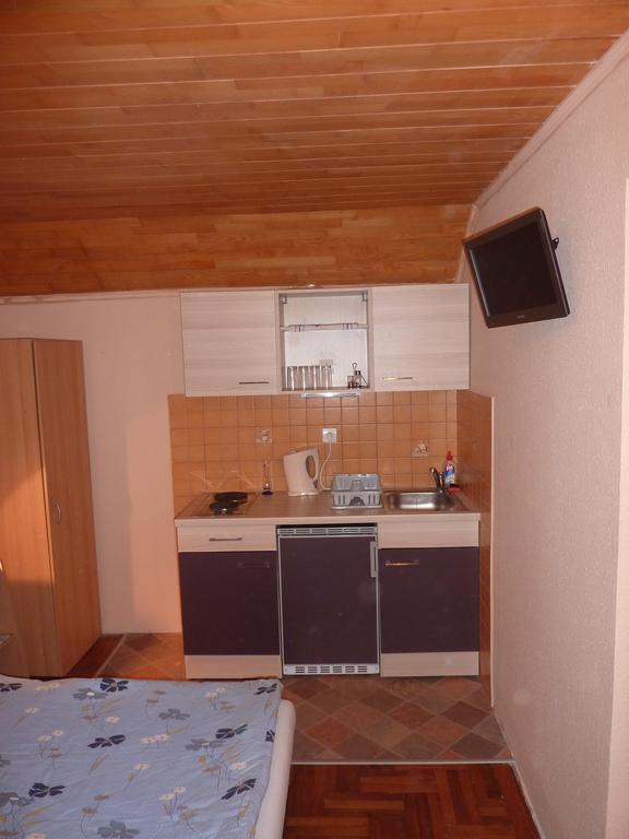 Vadásztanya Apartmanházak Siófok Quarto foto