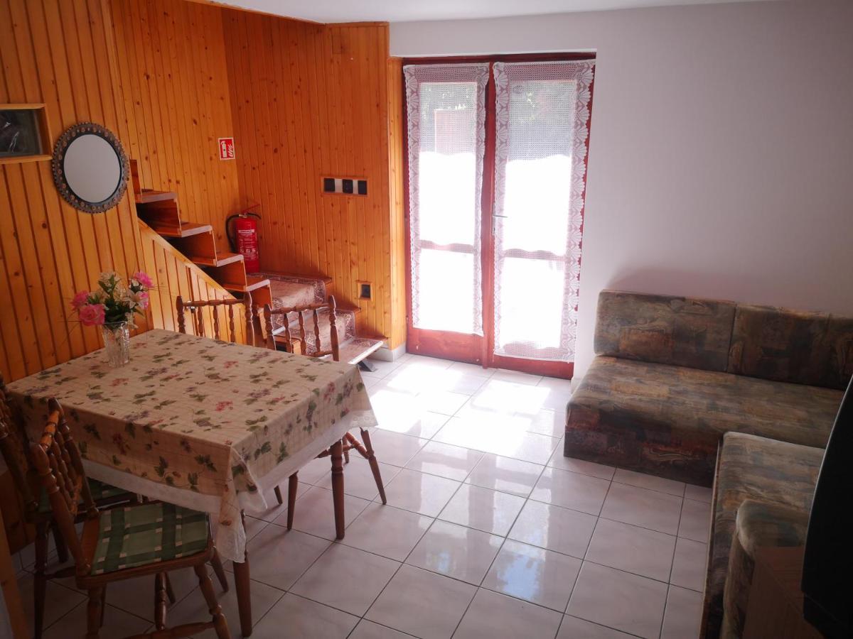 Vadásztanya Apartmanházak Siófok Exterior foto