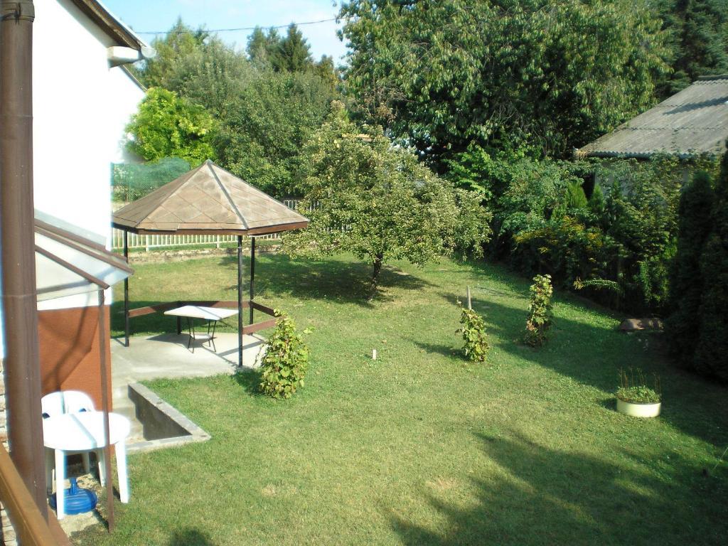 Vadásztanya Apartmanházak Siófok Quarto foto